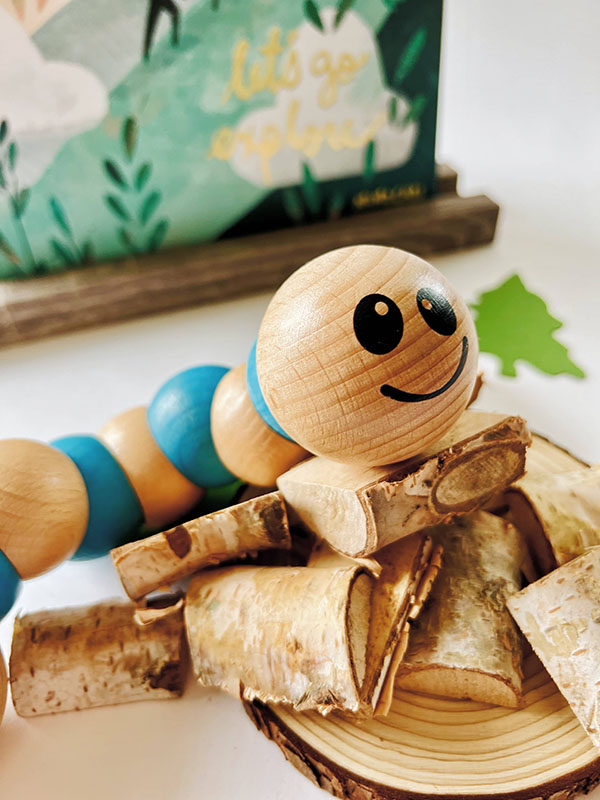 wooden worm clutching toy for infants, babies, and kids