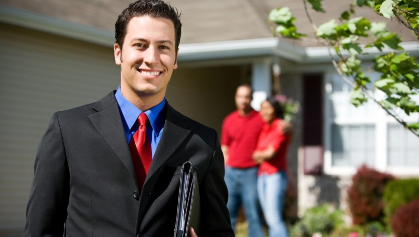 277-real-estate-agent-qualities-e1478704779127.jpg