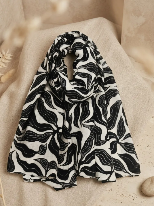 1996-foulard-noir-blanc-17893932878238.png