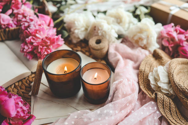 Les bougies parfumées aux fleurs de printemps : Pour accueillir les beaux jours dans son salon ?
