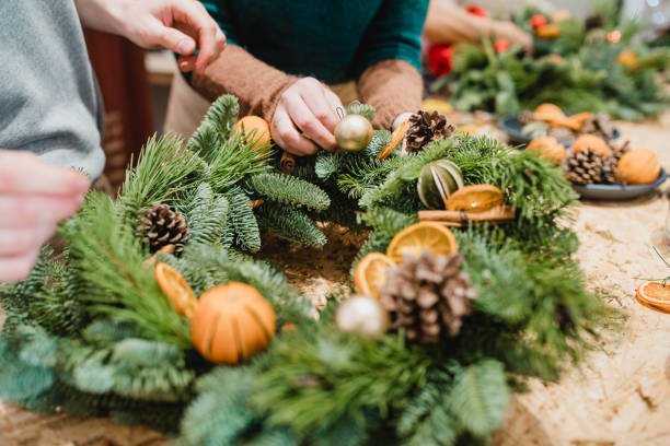 Couronne de Noël : Tuto rapide pour la fabriquer simplement en famille