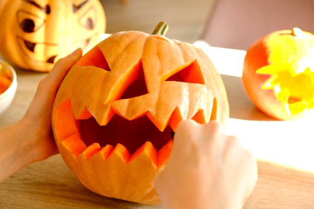 Citrouille d'Halloween: Voici Comment La Fabriquer en Famille Facilement