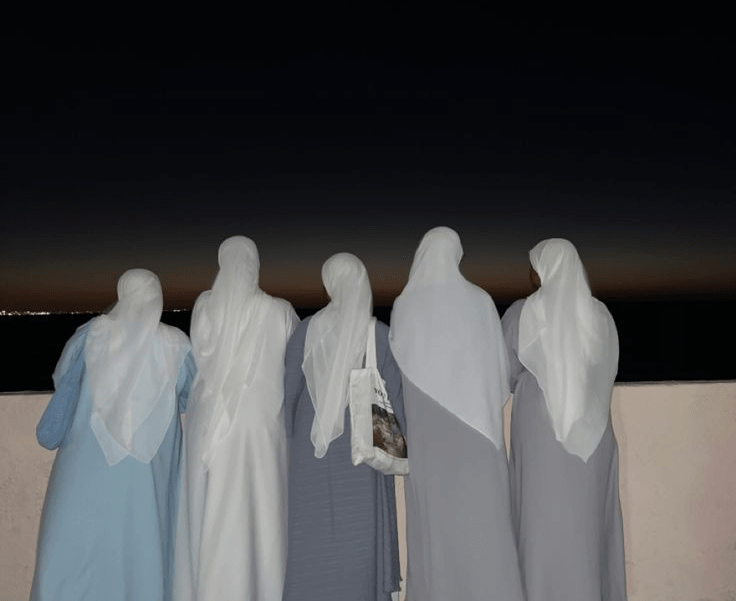 0190736601219-galavant-gals-in-monastir-17279365670692.png