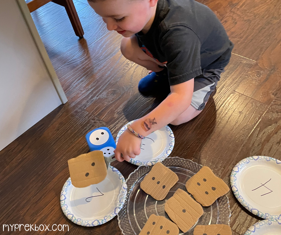 preschool counting game - chanukah activities for kids