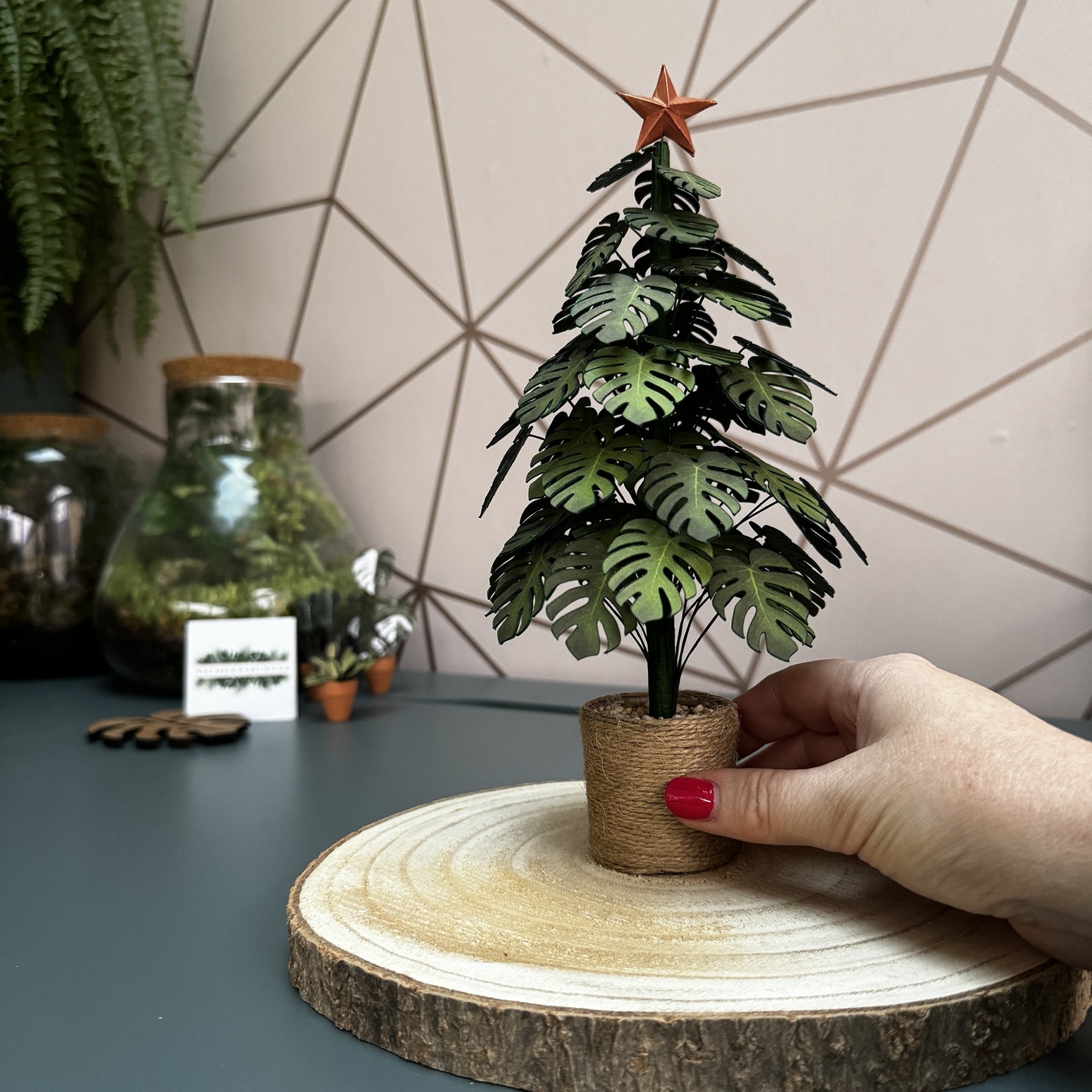 Monstera 2426-83528ca6-5f3a-4d35-a932-1e2082ae2c201102a-17525646785285.jpeg