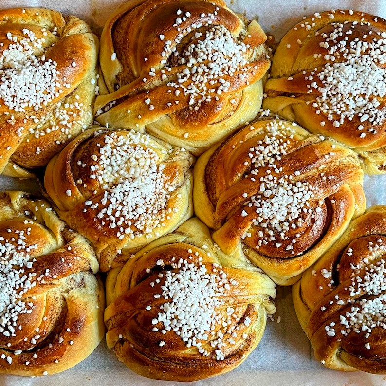 Cinnamon buns
