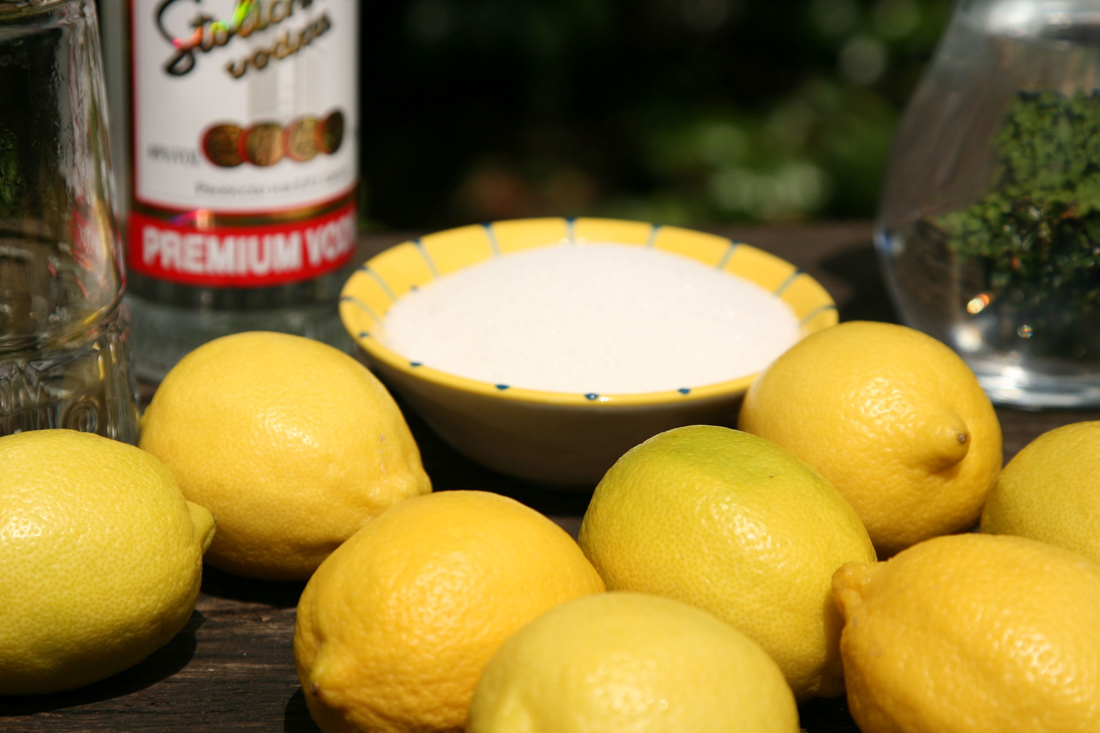 Limoncello Recipe