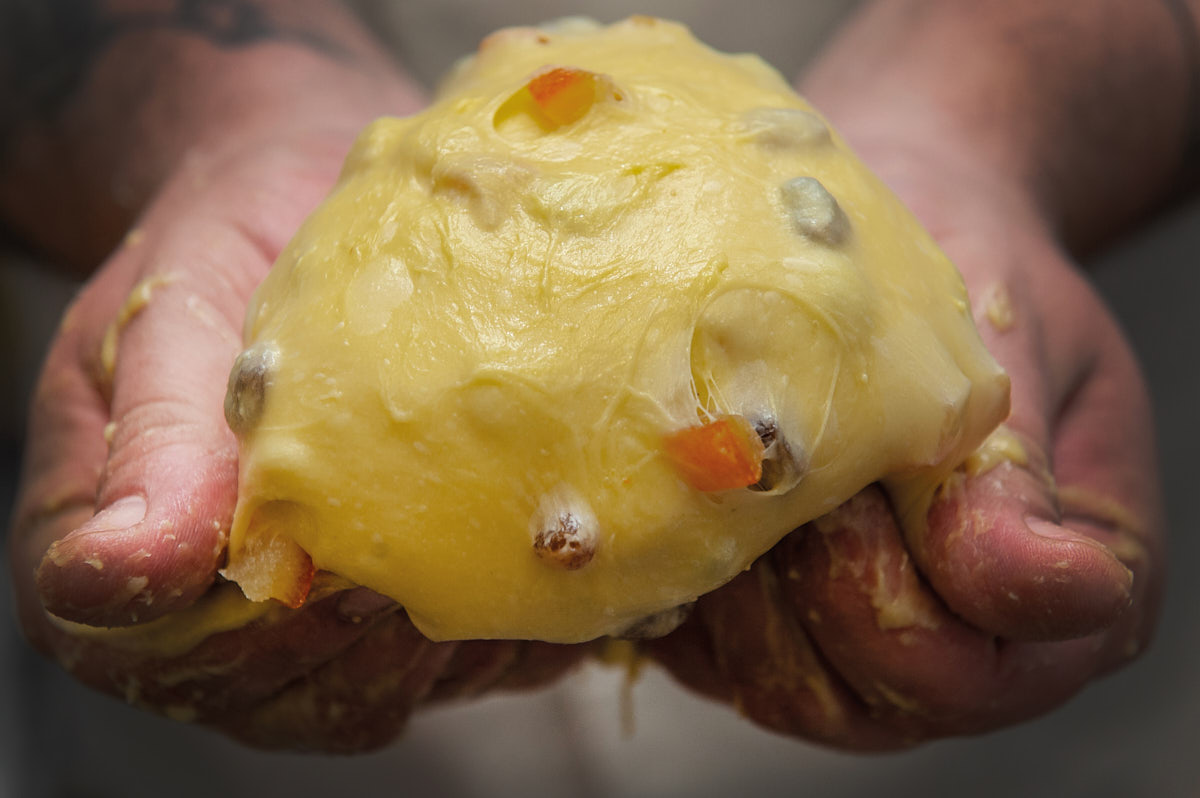 How is Panettone made?