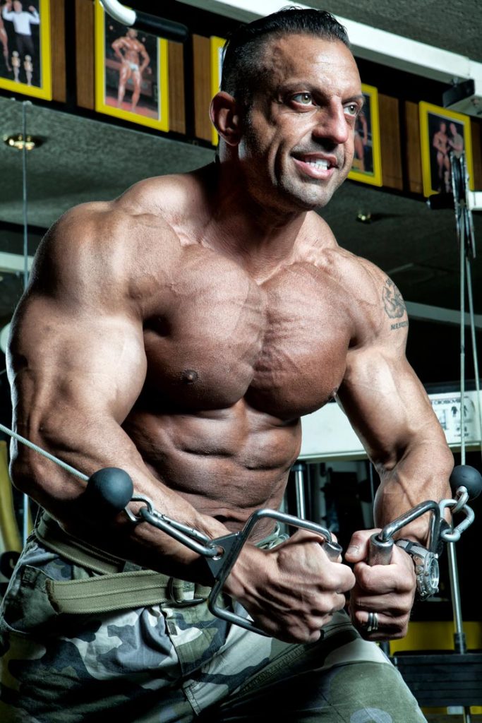 910-dr-zak-page-profile-1-683x1024-17545792611198.jpg
