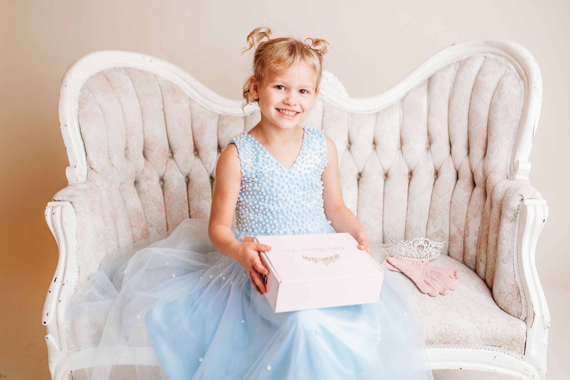 10 Fun and Easy Ways to Bond with Your Little One Through Dress-Up and Accessories