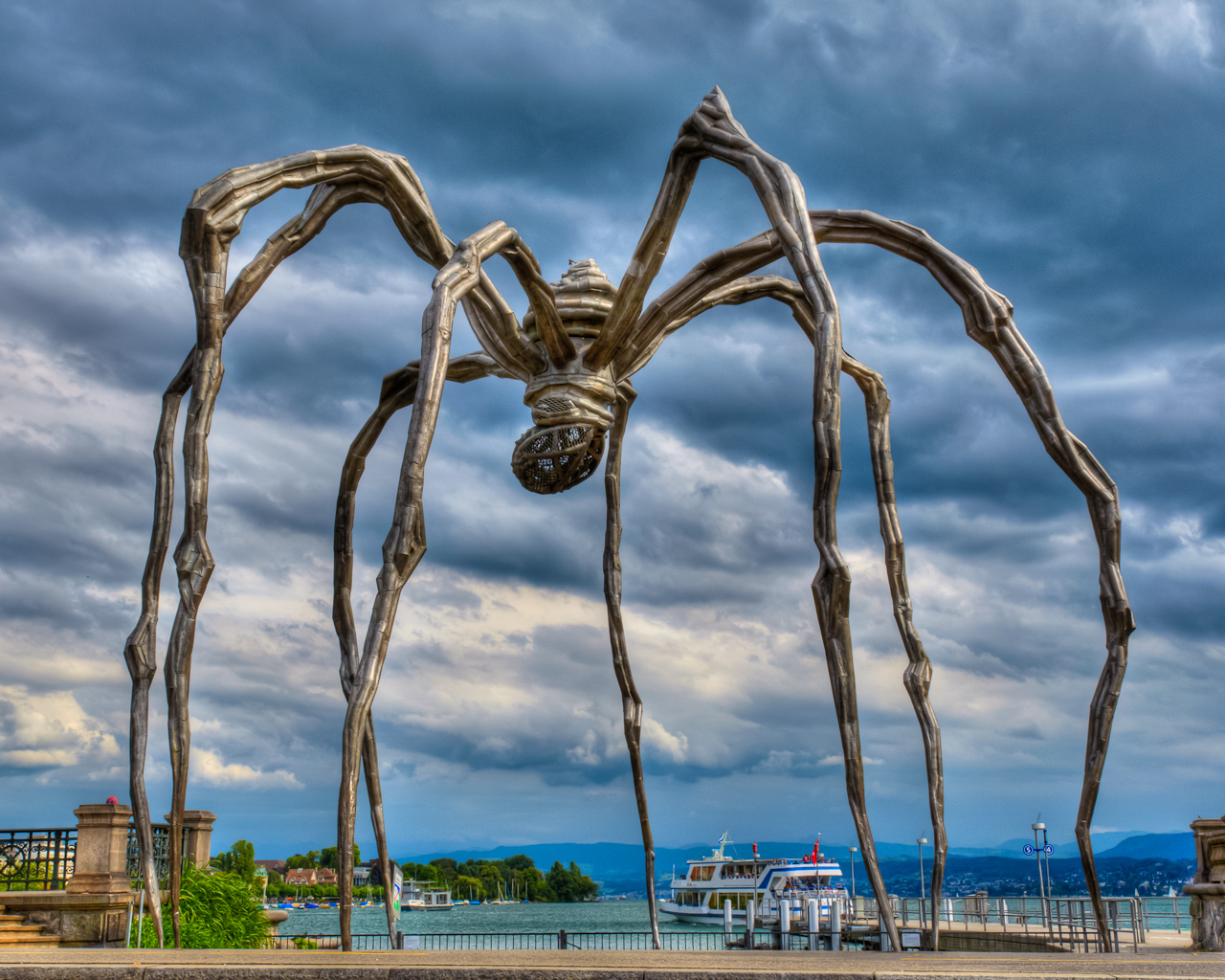 Maman, by Louis Bourgeios