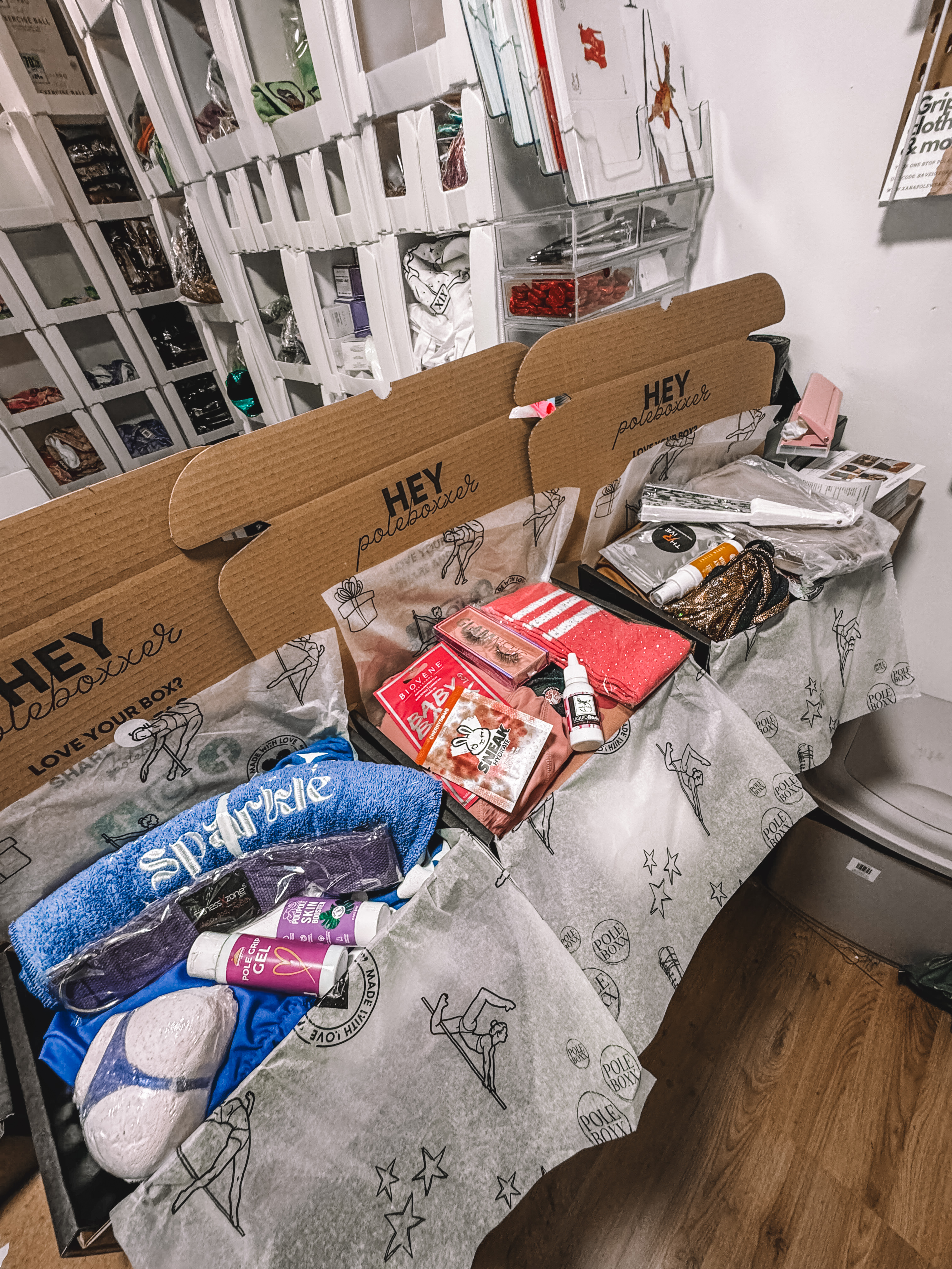 MYSTERY BOX MYSTERY BOXES FOR POLE DANCERS AND POLE FITNESS