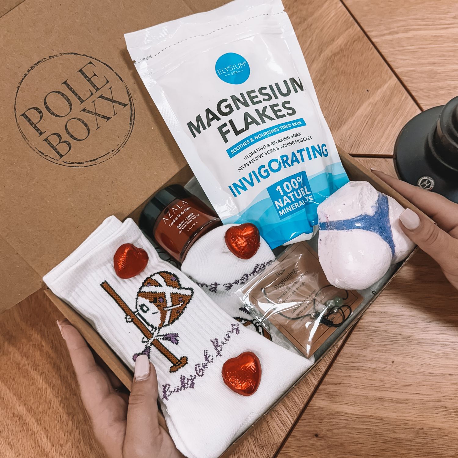 PICK ME UP BOX