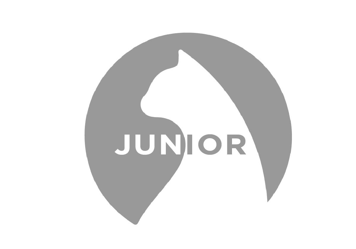 01801200840984-9livesjunior-rgb-01.jpg