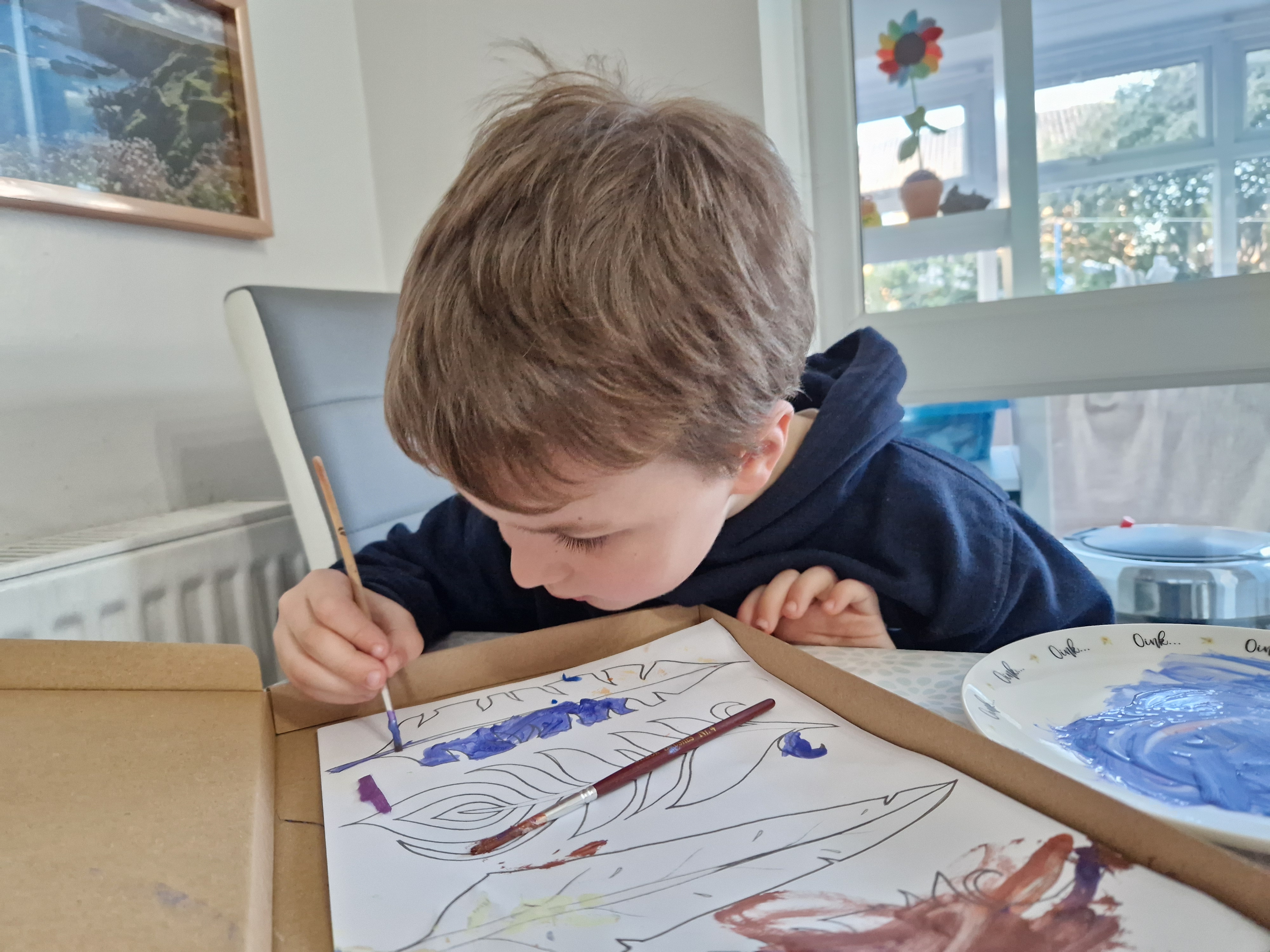 Painting activity from his art box