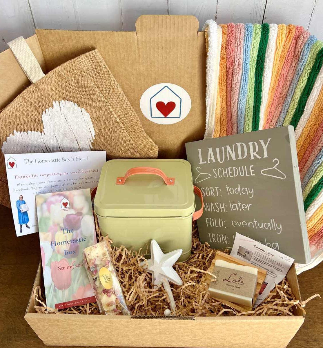 380111412001021-the-hometastic-spring-box-2023-in-box-web-16947375698764.jpg