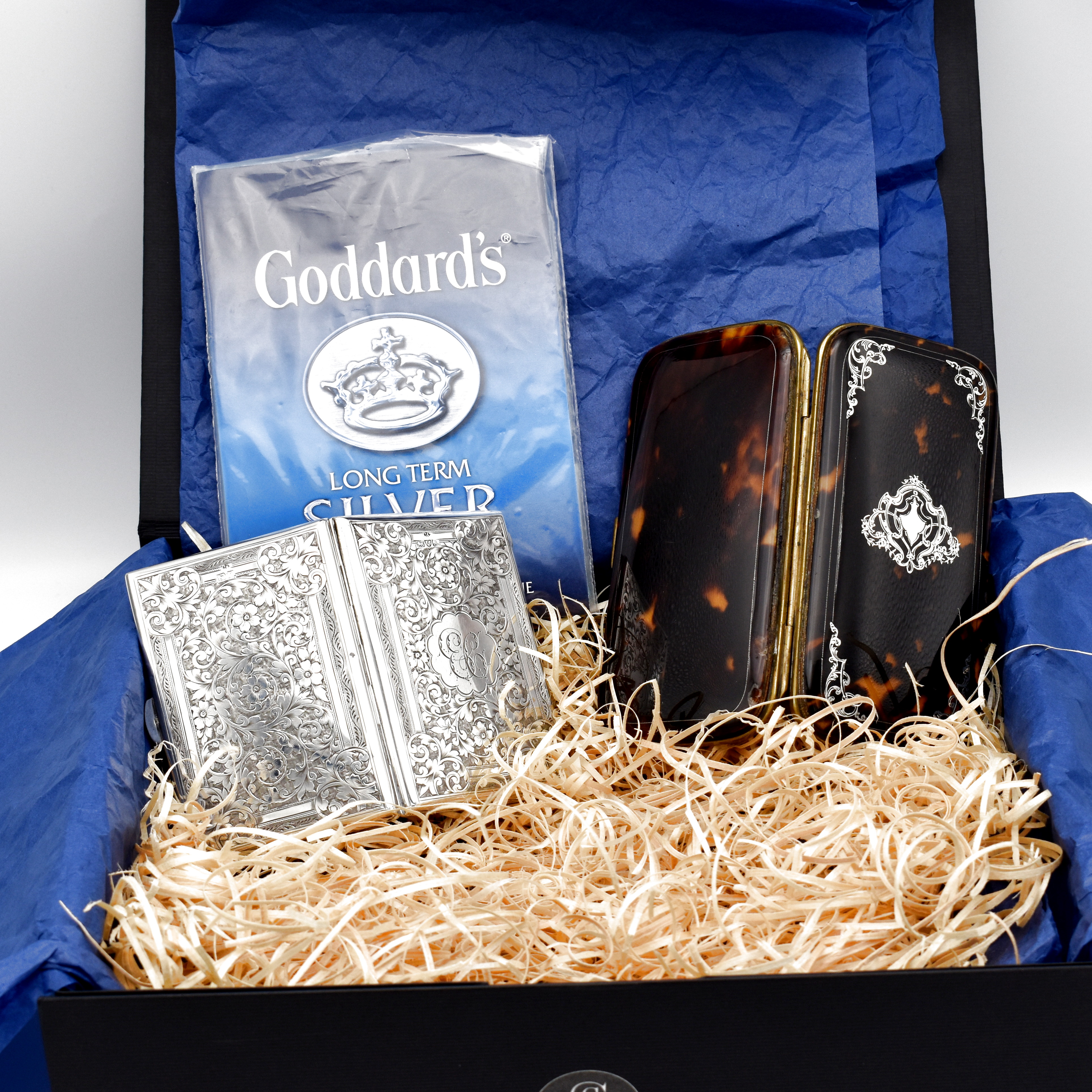 How to Clean and Maintain Antique Silver: A Collector’s Guide