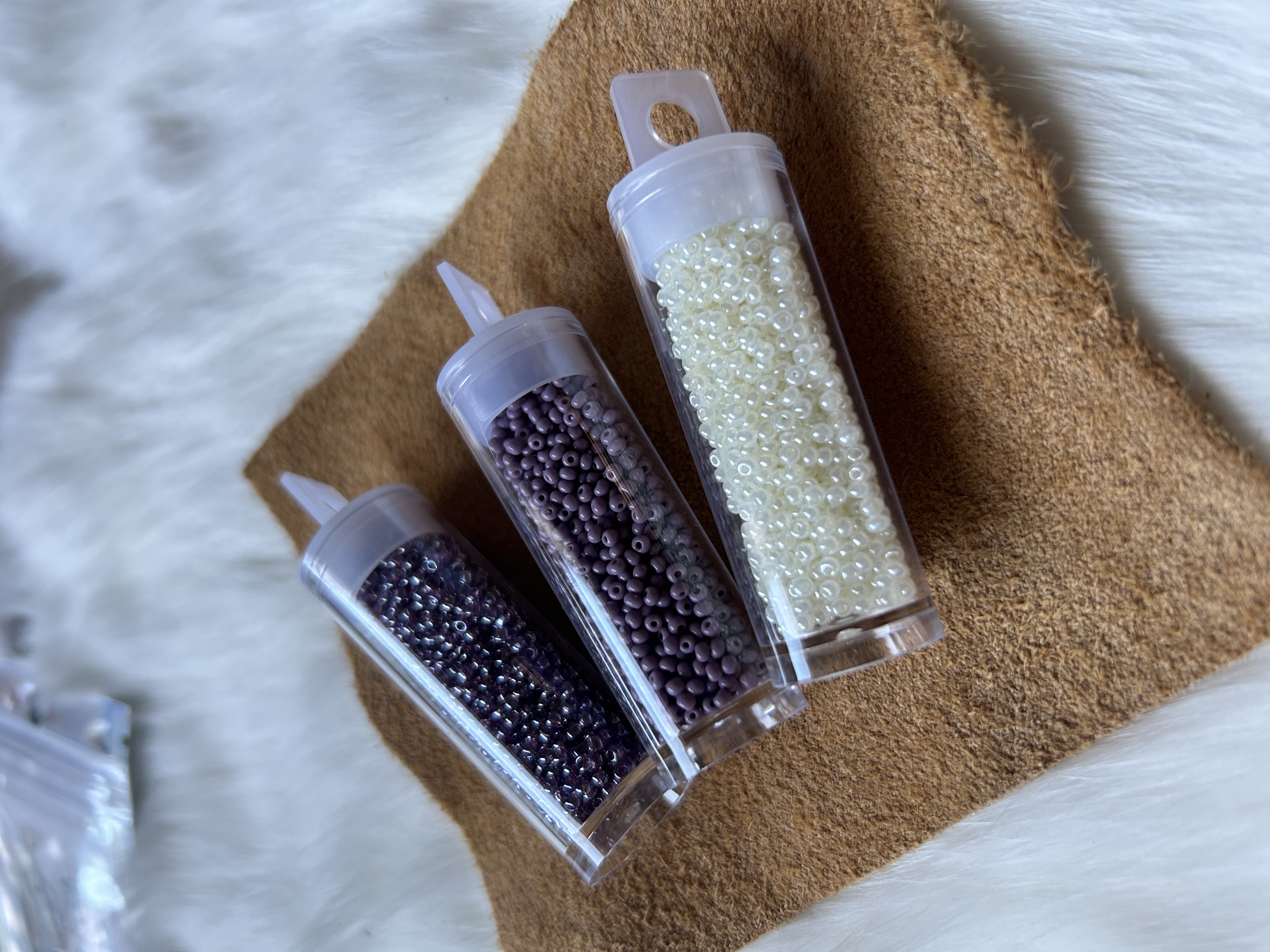 r100-beads-17488118328206.jpg