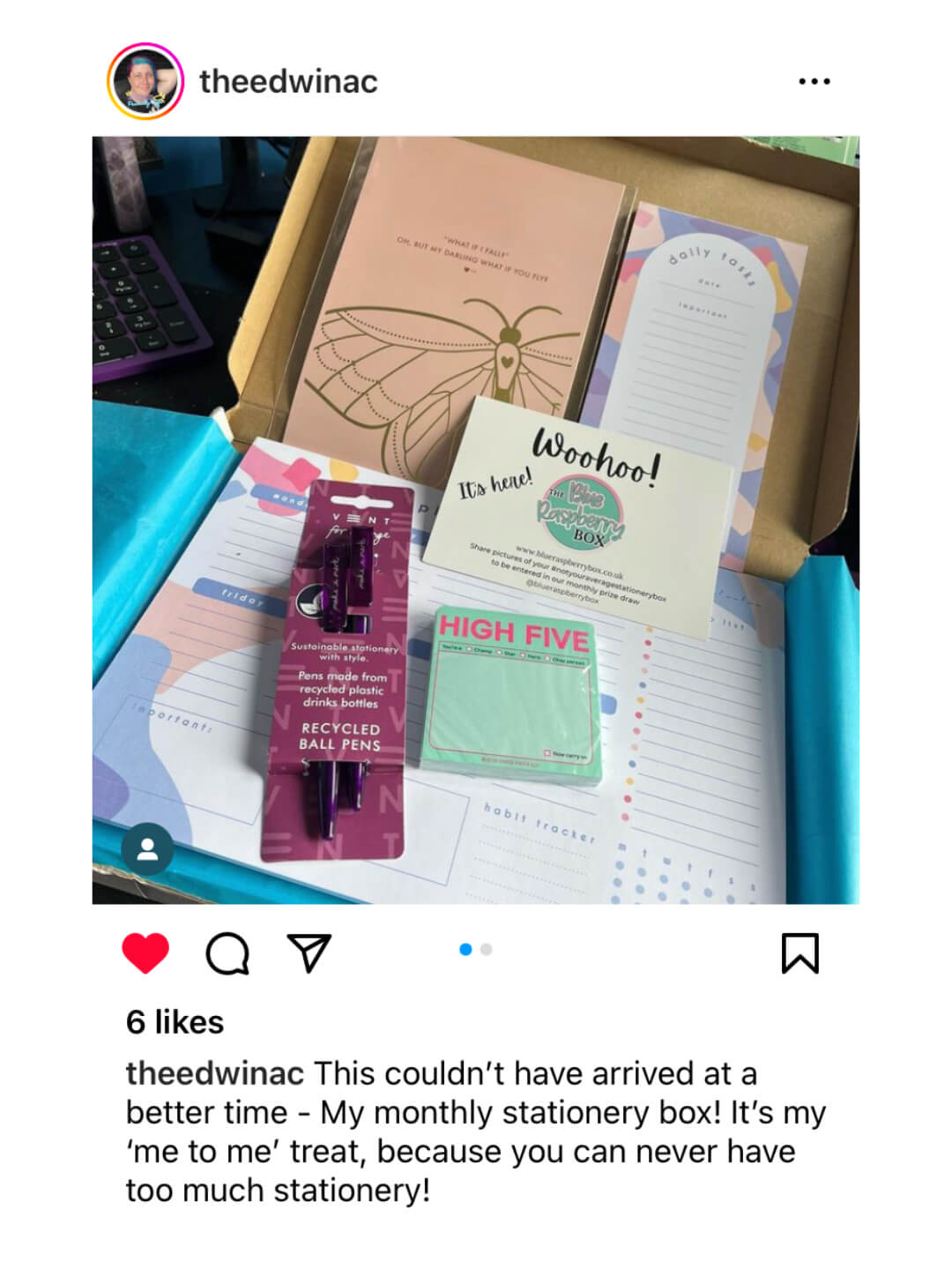 Screenshot of customers opened subscription box with text below