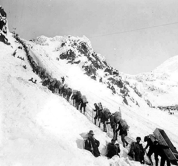 r145-chilkootpasssteps-17525332175817.jpg