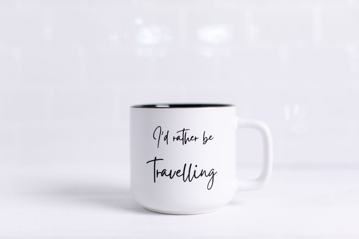 1042-travelista-box-subscription-travelling-mug.jpg